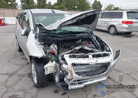 2014 Chevrolet Spark 1Lt Auto из США, поврежденный, VIN KL8CD6S97EC513549